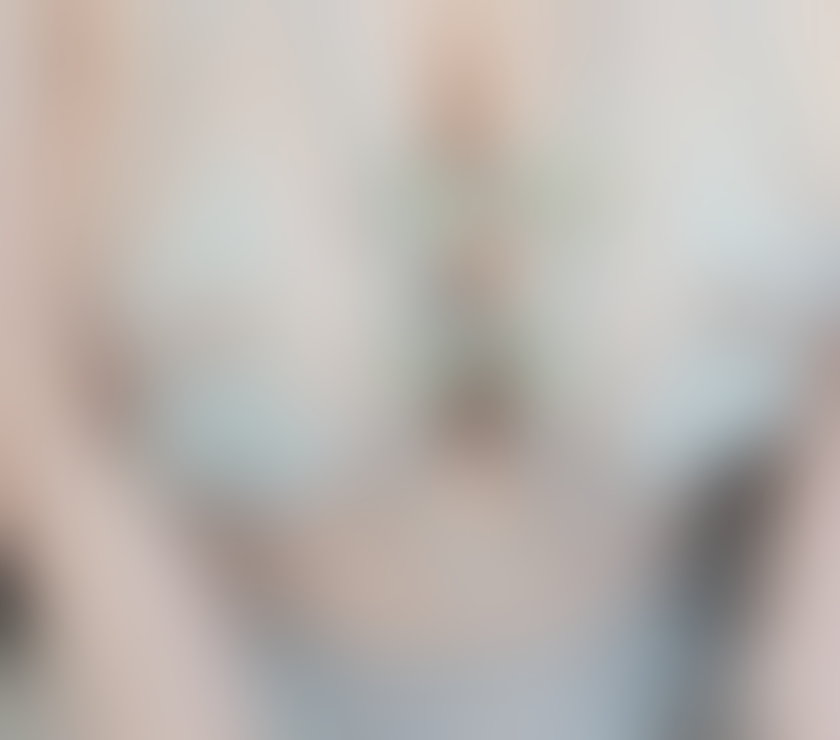 Escorts Central London London Bridge Station - Central London - Photos for Taiwan for escort service first time in Central London